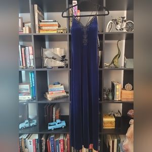 Vintage 2000 Gown Remini by Shaw Purple Velvet Gorgeous SZ 2